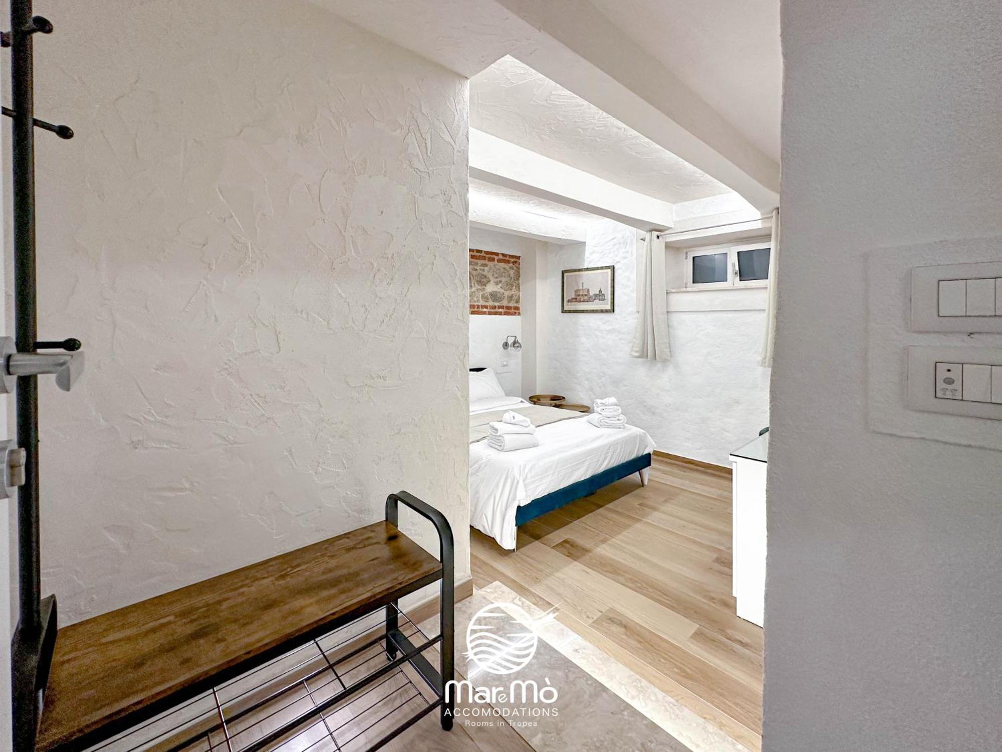 Maremo Accomodations - Rooms In Tropea Esterno foto