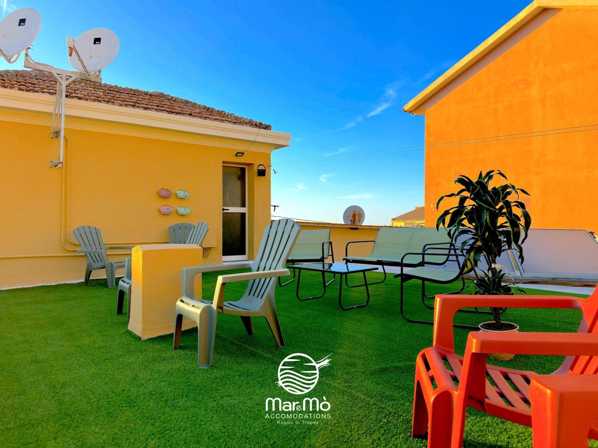 Maremo Accomodations - Rooms In Tropea Esterno foto