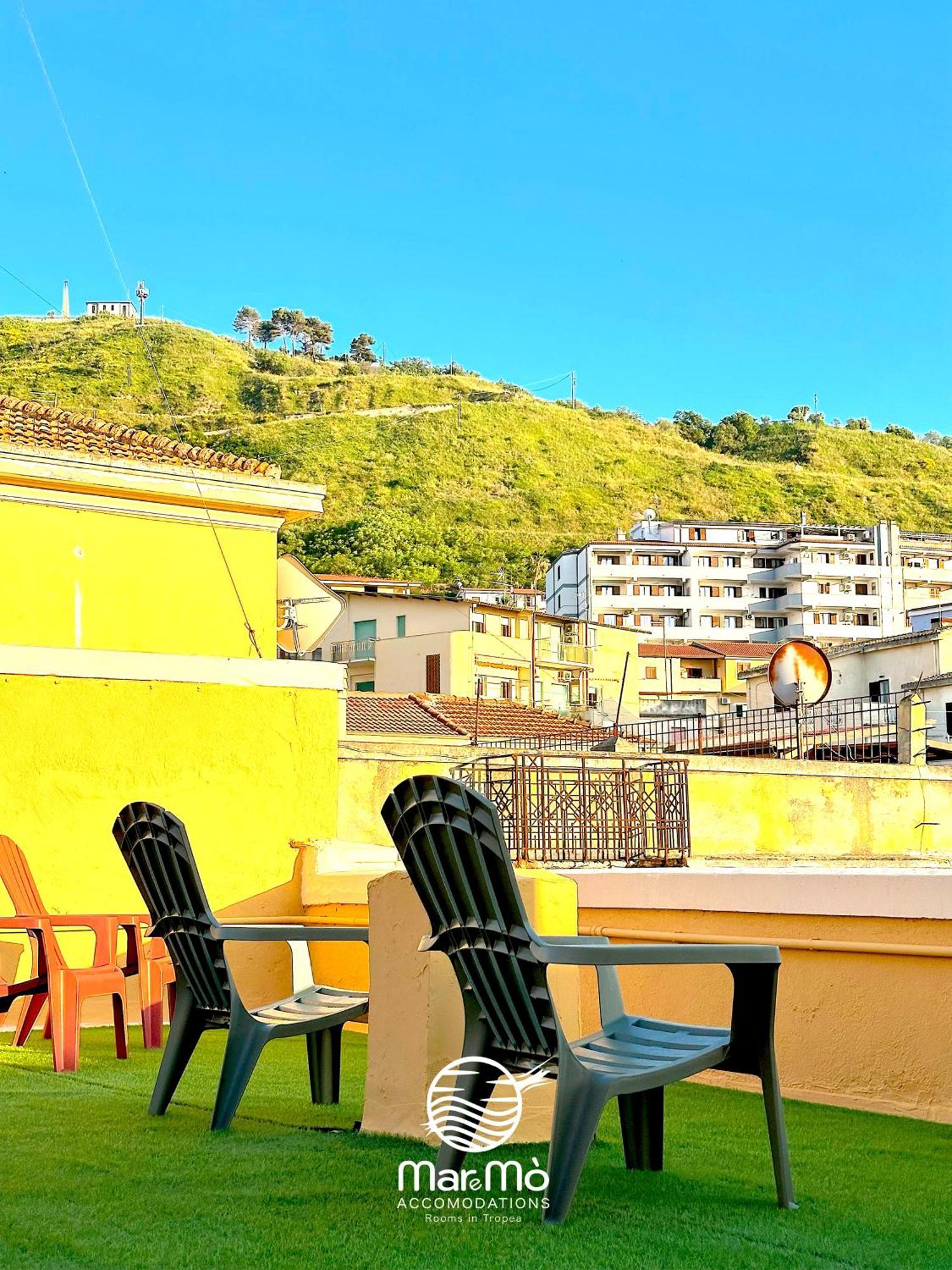 Maremo Accomodations - Rooms In Tropea Esterno foto